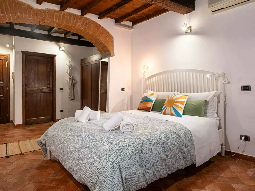 Immagine 1 di Appartamento in affitto  in Borgo San Frediano a Firenze