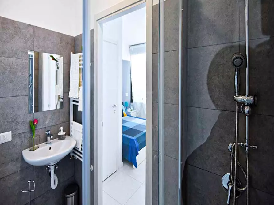 Immagine 13 di Camera in affitto  in Via Carlo Imbonati35 a Milano