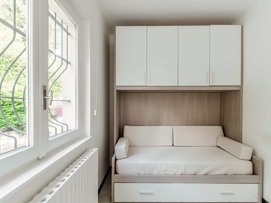 Immagine 17 di Appartamento in affitto  in Via Crotto Urago17 a Barni