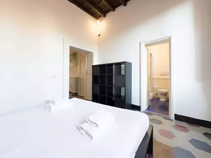 Immagine 12 di Appartamento in affitto  in Via della Mercede16 a Roma