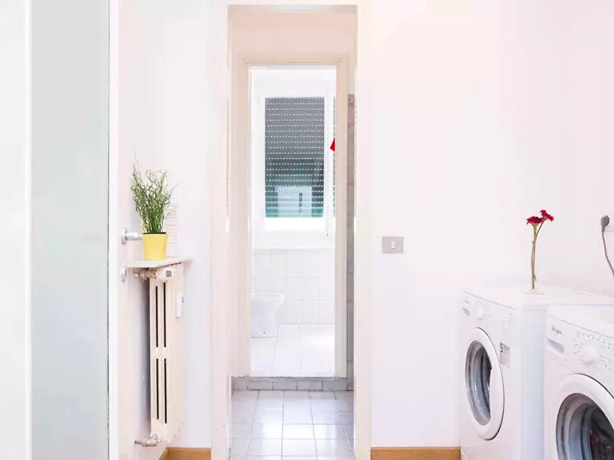 Immagine 19 di Camera in affitto  in Via Legnone15 a Milano