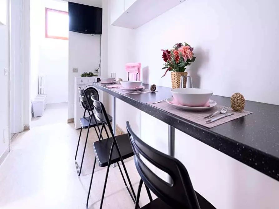 Immagine 15 di Camera in affitto  in Via Ippodromo9 a Milano