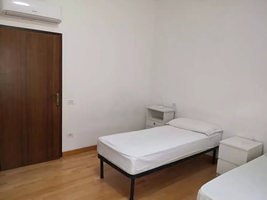 Immagine 2 di Camera in affitto  in Via Vecchia66E a Padova