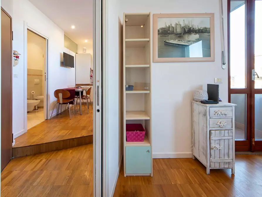 Immagine 3 di Appartamento in affitto  in Viale Angelo Masini4 a Bologna