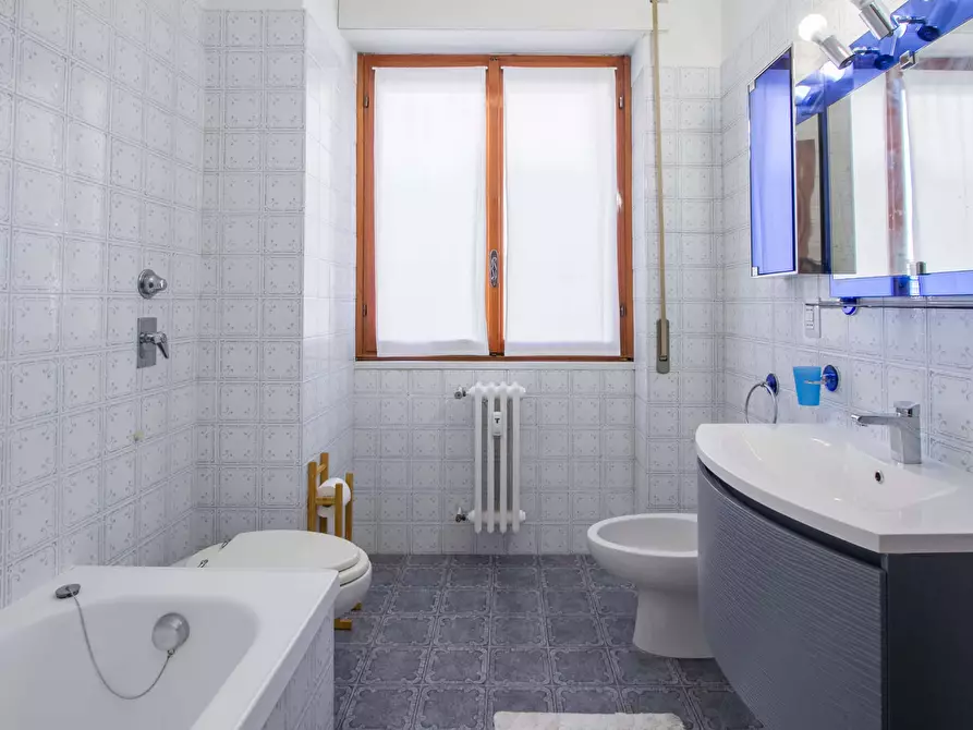 Immagine 10 di Camera in affitto  in Via Savona110 a Milano