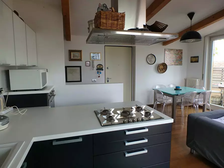 Immagine 5 di Appartamento in affitto  in Via Padova a Milano