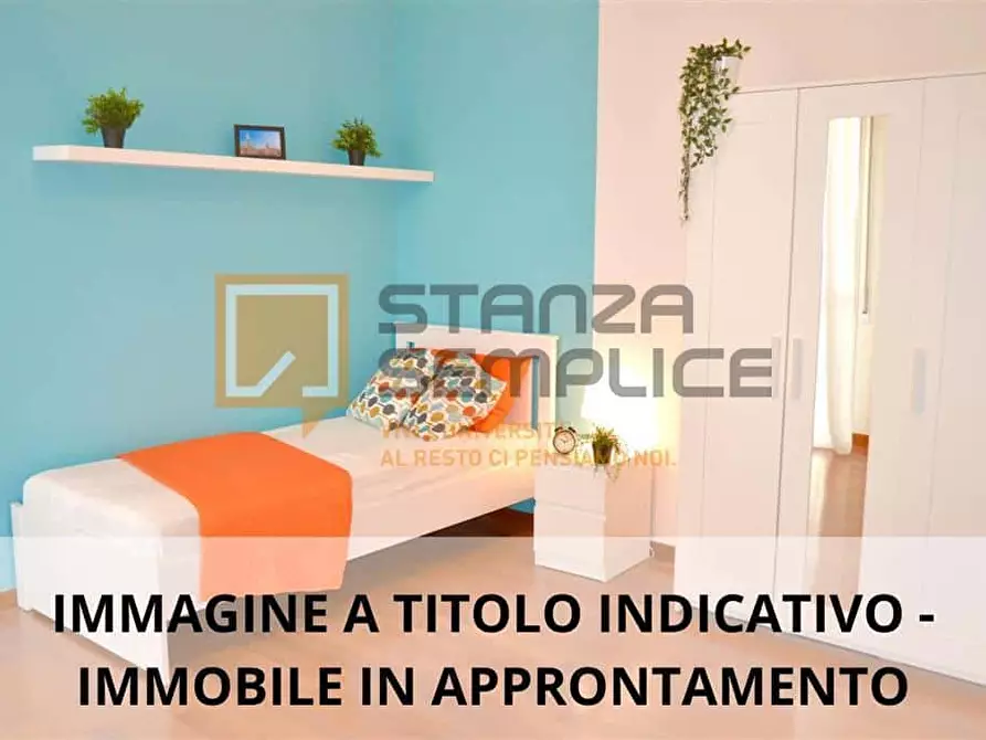 Immagine 1 di Camera in affitto  in Viale Storchi32 a Modena