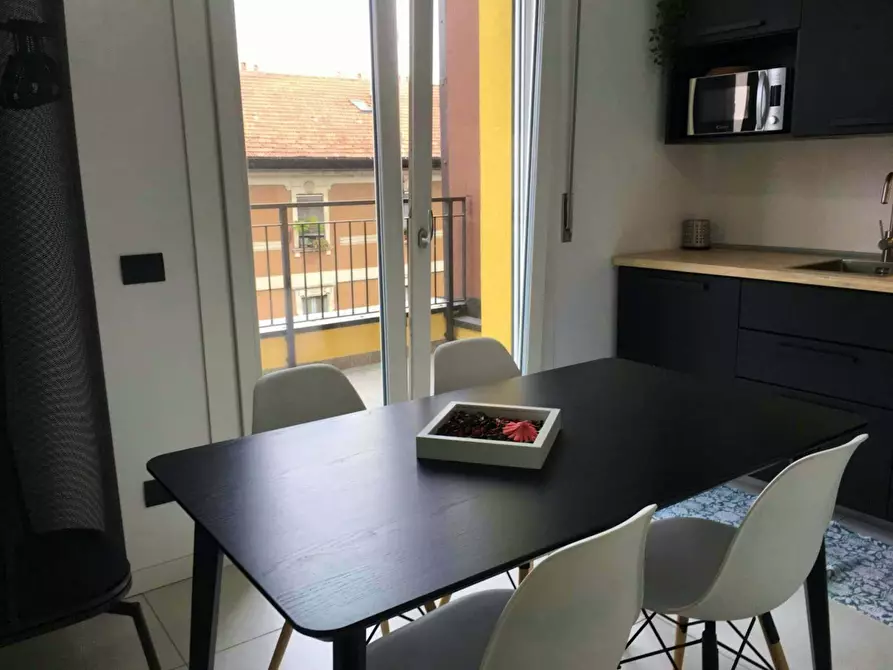 Immagine 13 di Appartamento in affitto  in Via Luigi Mercantini a Milano