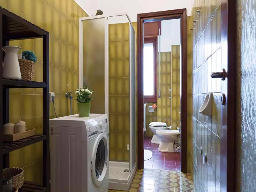 Immagine 37 di Camera in affitto  in Via Francesco Arese12 a Milano