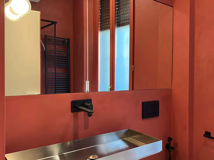 Immagine 16 di Appartamento in affitto  in Via Giulio Tarra1 a Milano