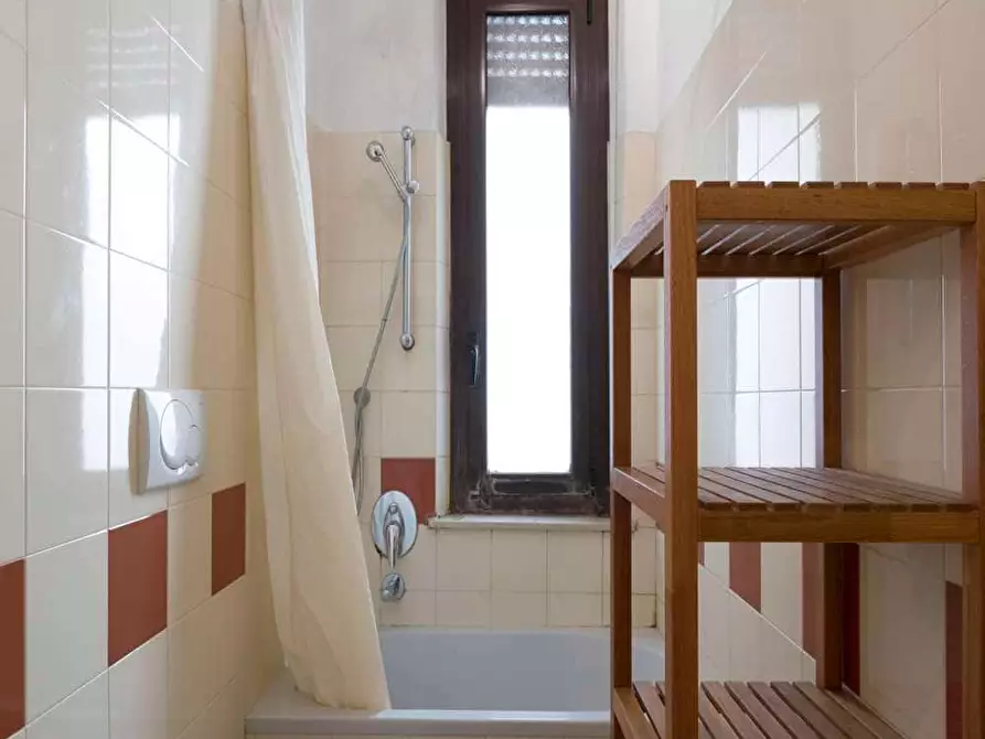 Immagine 15 di Camera in affitto  in Via Giuseppe Meda34 a Milano