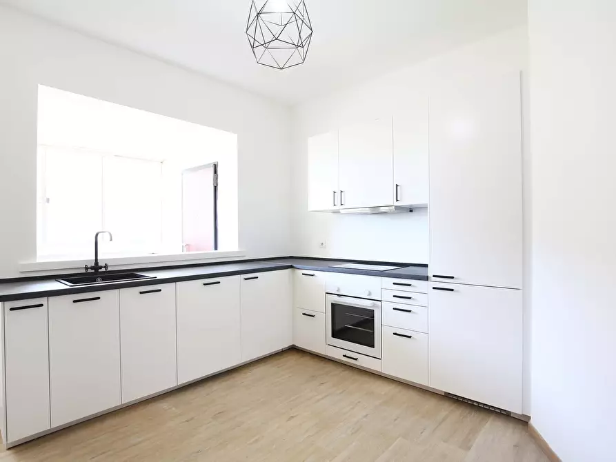 Immagine 10 di Camera in affitto  in Via Carlo Marx6 a Milano