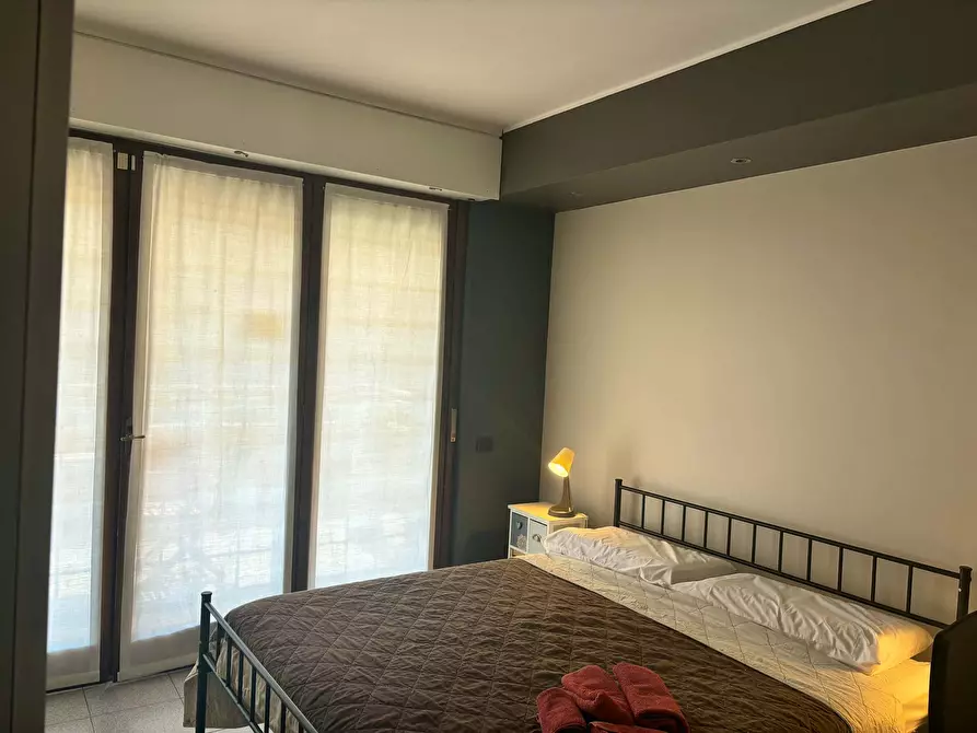 Immagine 5 di Camera in affitto  in Via Circonvallazione a Buccinasco