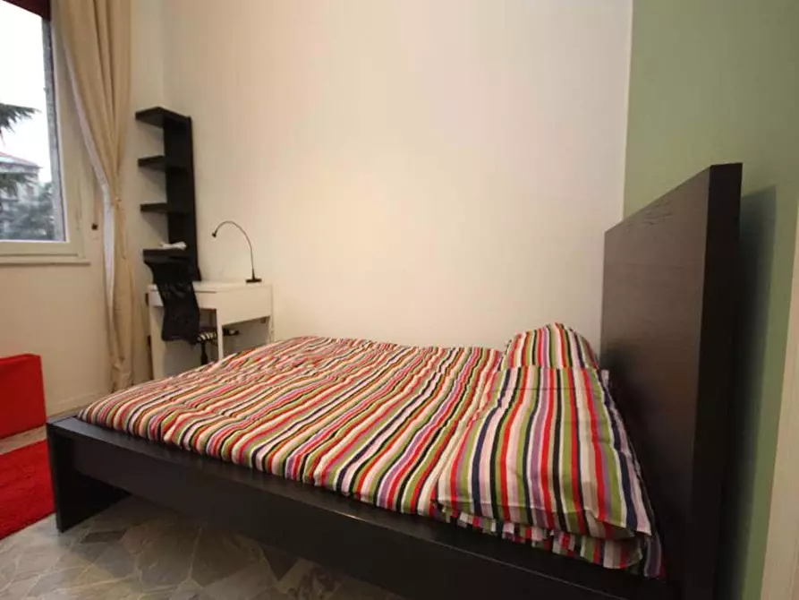 Immagine 17 di Camera in affitto  in Via Salvatore Barzilai15 a Milano