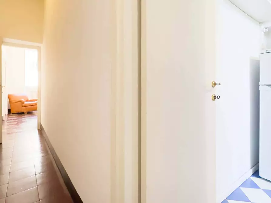 Immagine 6 di Appartamento in affitto  in Via della Mercede16 a Roma