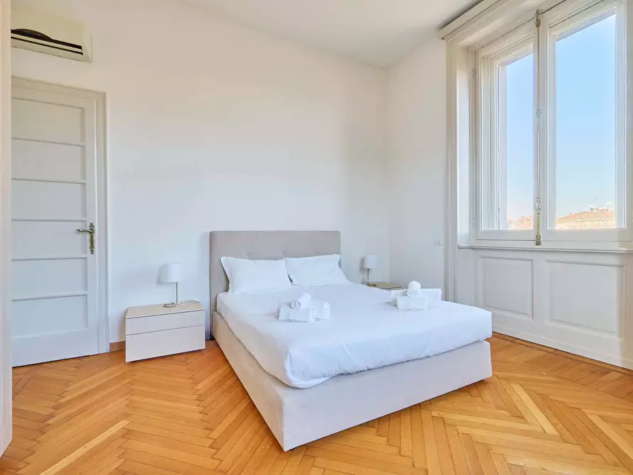 Immagine 61 di Appartamento in affitto  in Viale di Porta Vercellina2 a Milano