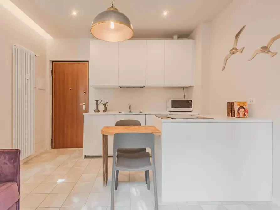 Immagine 6 di Appartamento in affitto  in Via Valtorta22 a Milano