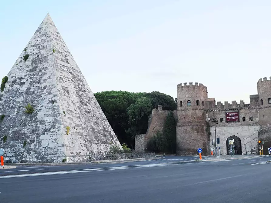 Immagine 6 di Appartamento in affitto  in Via Giuseppe Giulietti11 a Roma