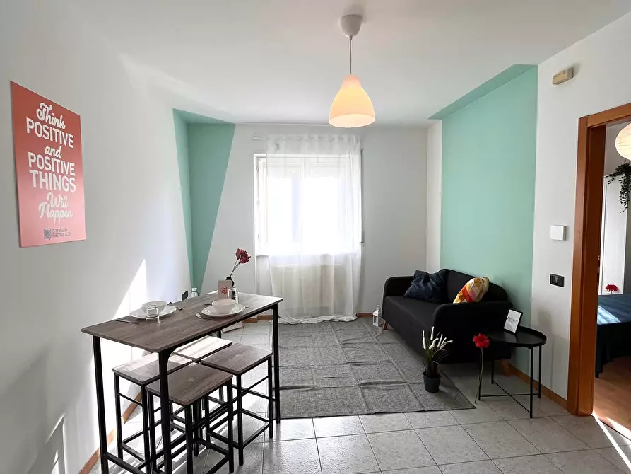 Immagine 1 di Appartamento in affitto  in Via Bolzano12 a Trento