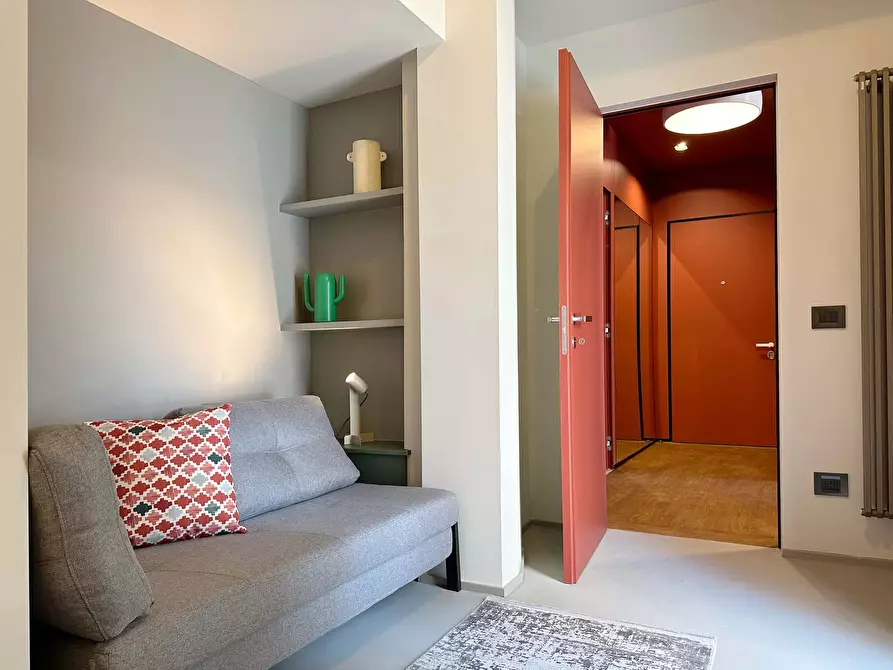 Immagine 15 di Appartamento in affitto  in Via Giulio Tarra1 a Milano