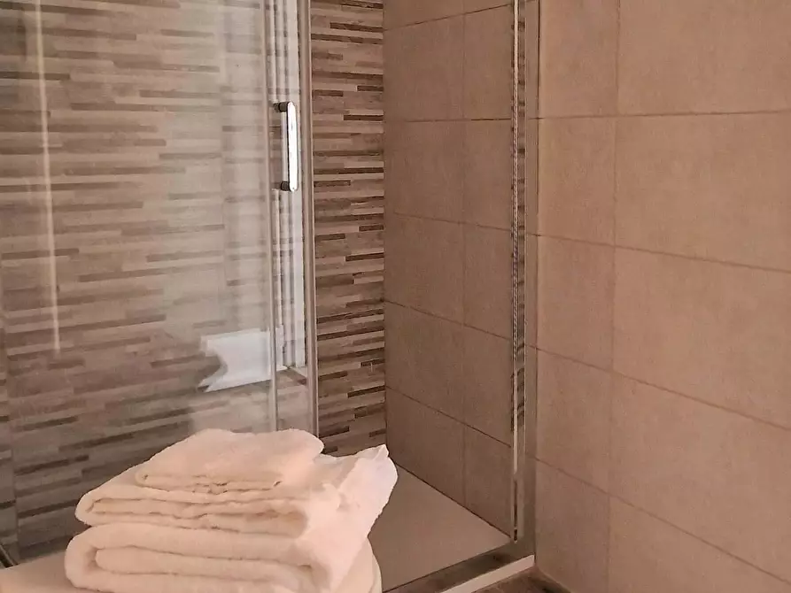 Immagine 11 di Camera in affitto  in Via Attilio Ambrosini1 a Roma