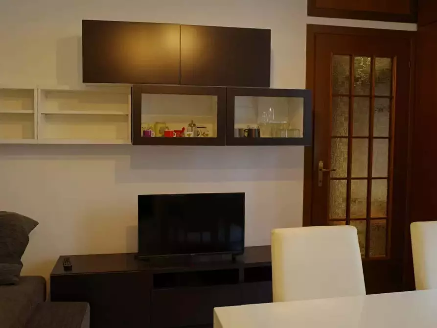 Immagine 12 di Appartamento in affitto  in Via Giulio e Corrado Venini86 a Milano