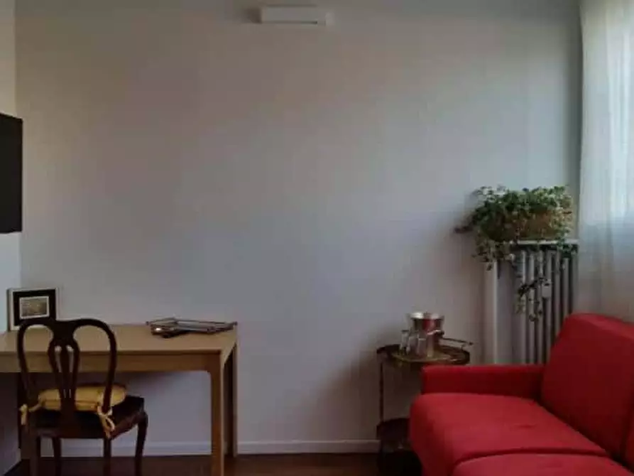 Immagine 10 di Camera in affitto  in Alzaia Naviglio Pavese114 a Milano