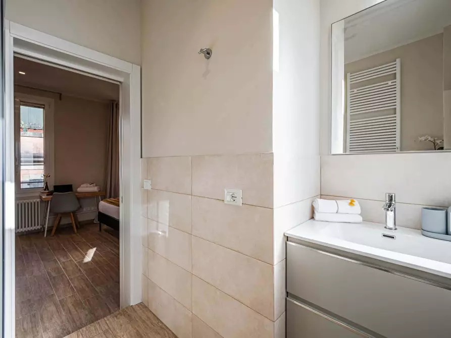 Immagine 36 di Appartamento in affitto  in Via Fondazza11 a Bologna