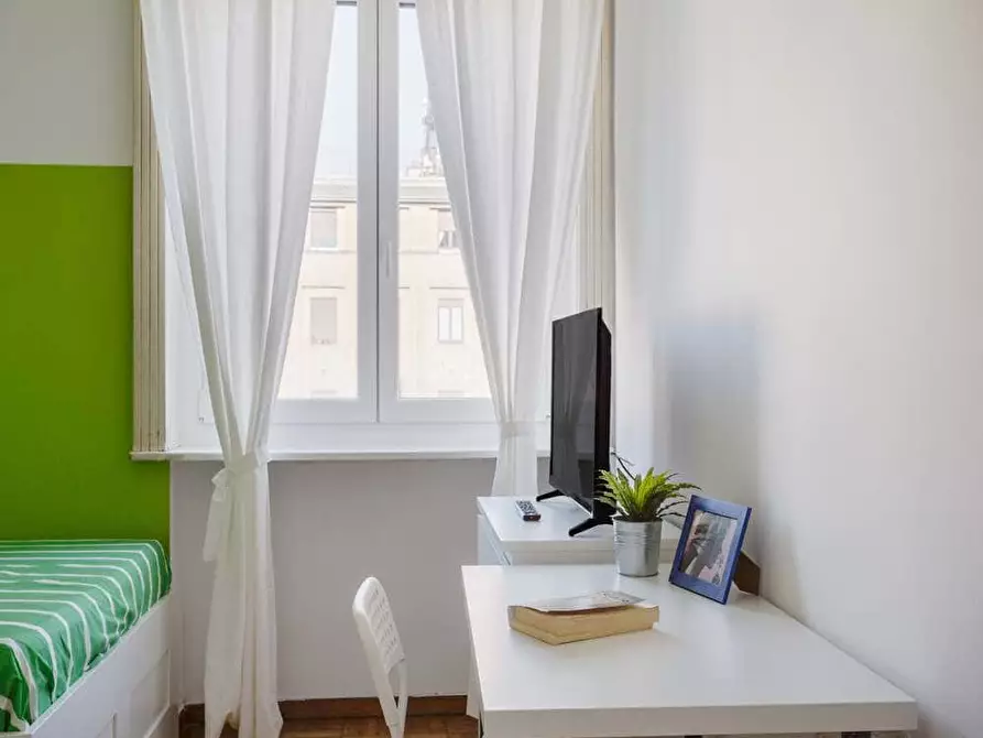 Immagine 5 di Camera in affitto  in Viale Tunisia13 a Milano