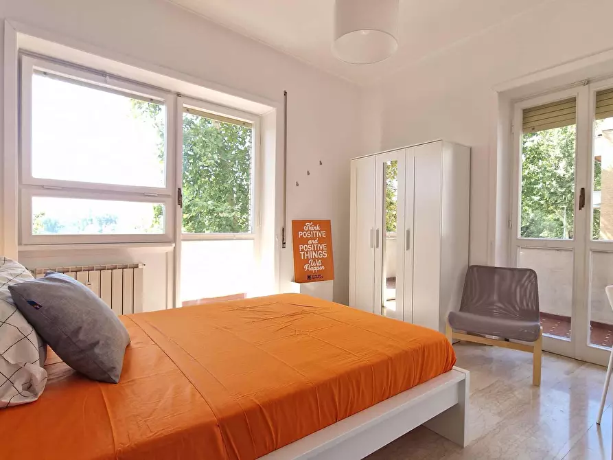 Immagine 1 di Camera in affitto  in Lungotevere di Pietra Papa61 a Roma