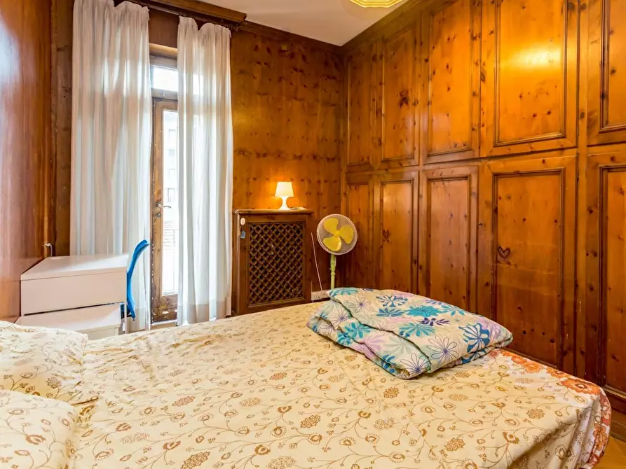 Immagine 2 di Camera in affitto  in Via Giovanni Segantini75 a Milano