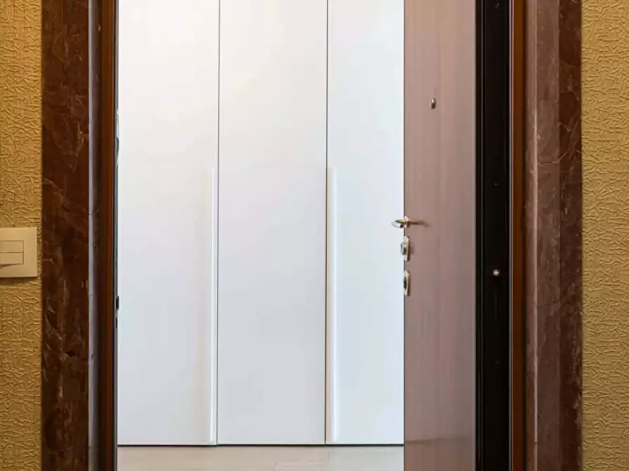Immagine 36 di Appartamento in affitto  in Via Vincenzo Monti86 a Milano