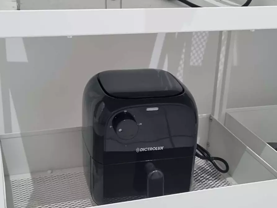 Immagine 23 di Camera in affitto  in Via dei Tribunali268 a Napoli