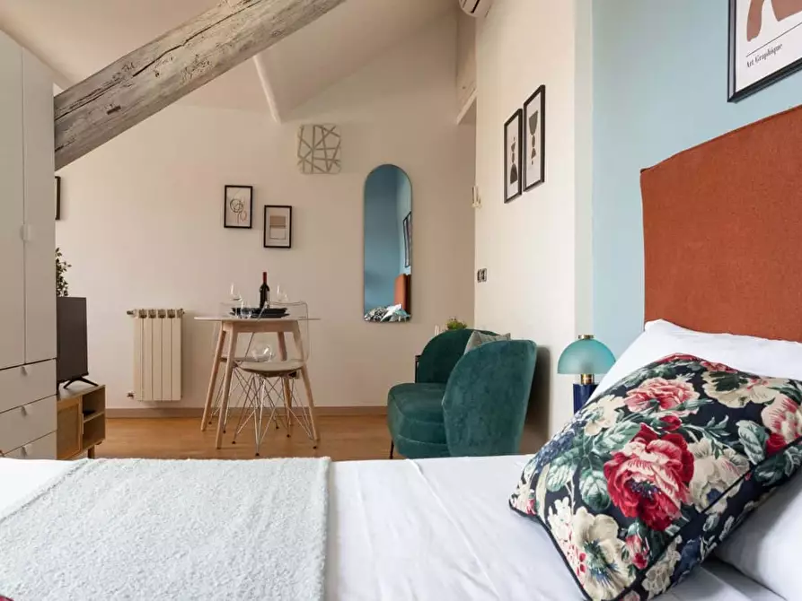 Immagine 5 di Appartamento in affitto  in Via Verona11 a Milano