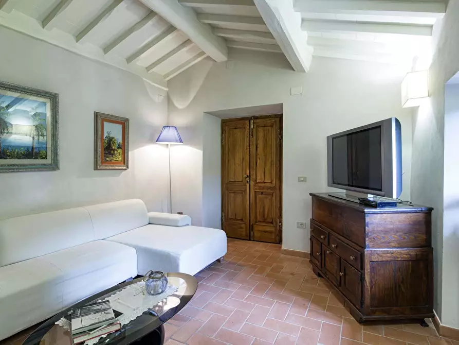 Immagine 59 di Appartamento in affitto  in San Pietro a Dame a Cortona