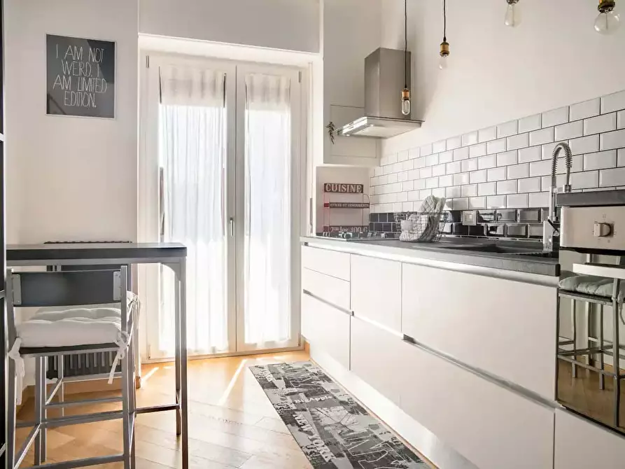 Immagine 4 di Appartamento in affitto  in Via Andrea Solari41 a Milano