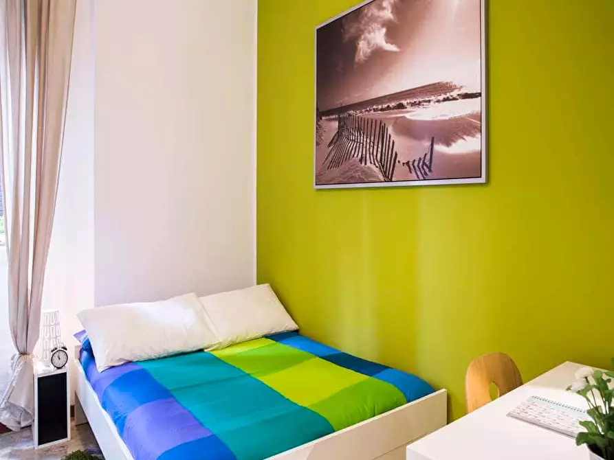 Immagine 2 di Camera in affitto  in Via Salvatore Barzilai15 a Milano