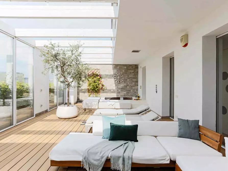 Immagine 6 di Appartamento in affitto  in Viale Cassala59 a Milano