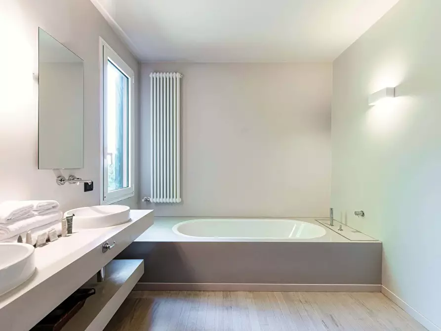 Immagine 42 di Appartamento in affitto  in Via Belvedere10 a Bizzarone