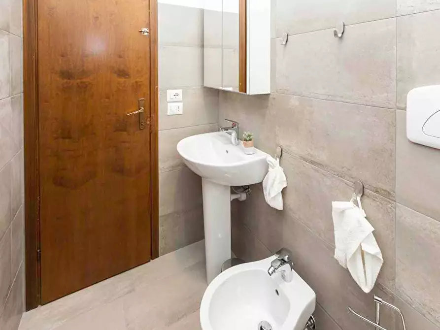 Immagine 7 di Camera in affitto  in Via Giuseppe Meda25 a Milano