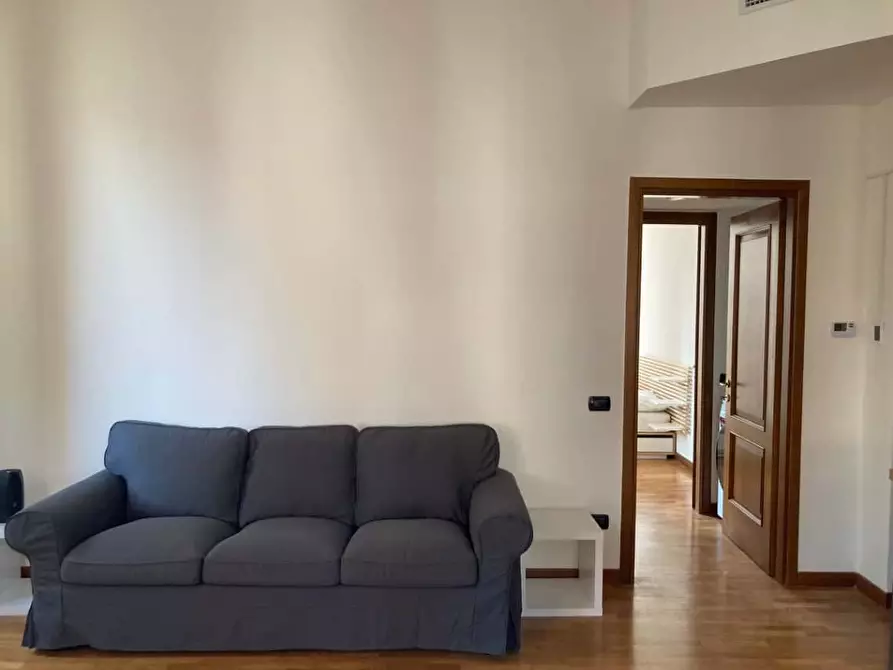 Immagine 9 di Appartamento in affitto  in Via San Giovanni alla Paglia15 a Milano