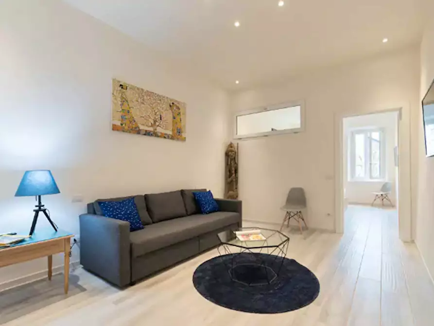 Immagine 11 di Appartamento in affitto  in Via dell'Albero a Firenze