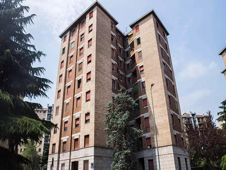 Immagine 12 di Camera in affitto  in Via Salvatore Barzilai13 a Milano