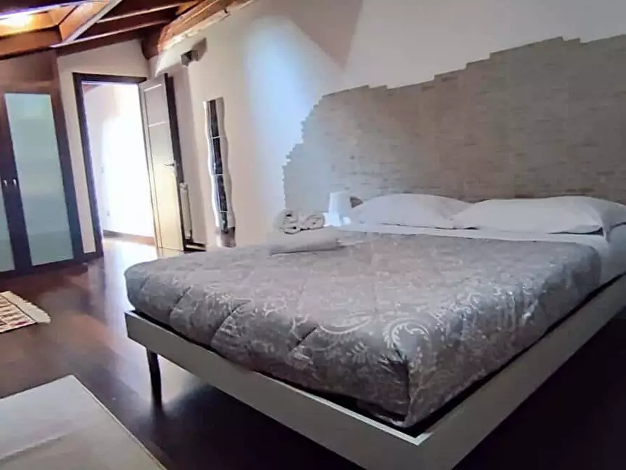 Immagine 2 di Appartamento in affitto  in Via Felice Caronni52 a Roma