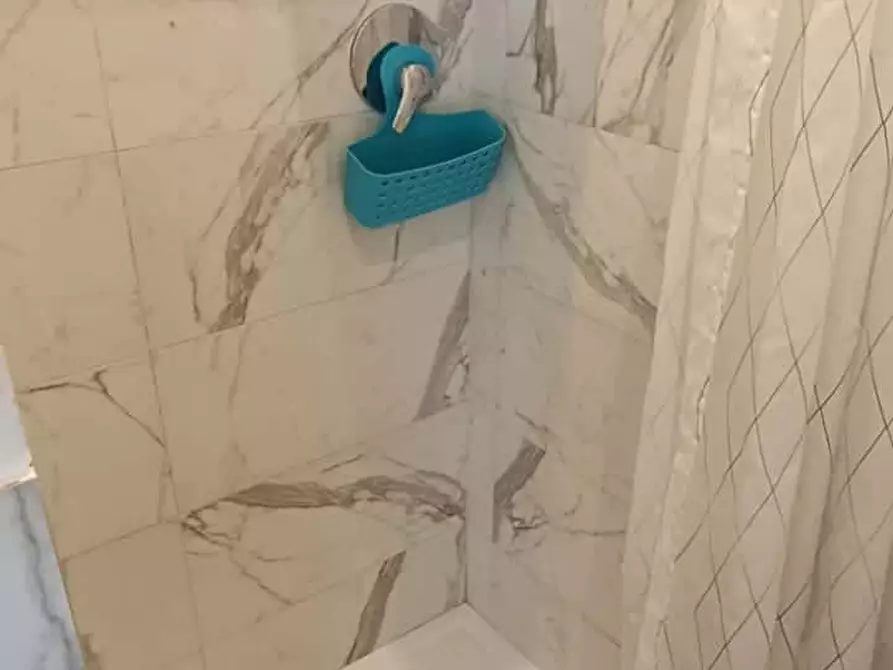 Immagine 9 di Camera in affitto  in Viale Leonardo da Vinci223 a Roma