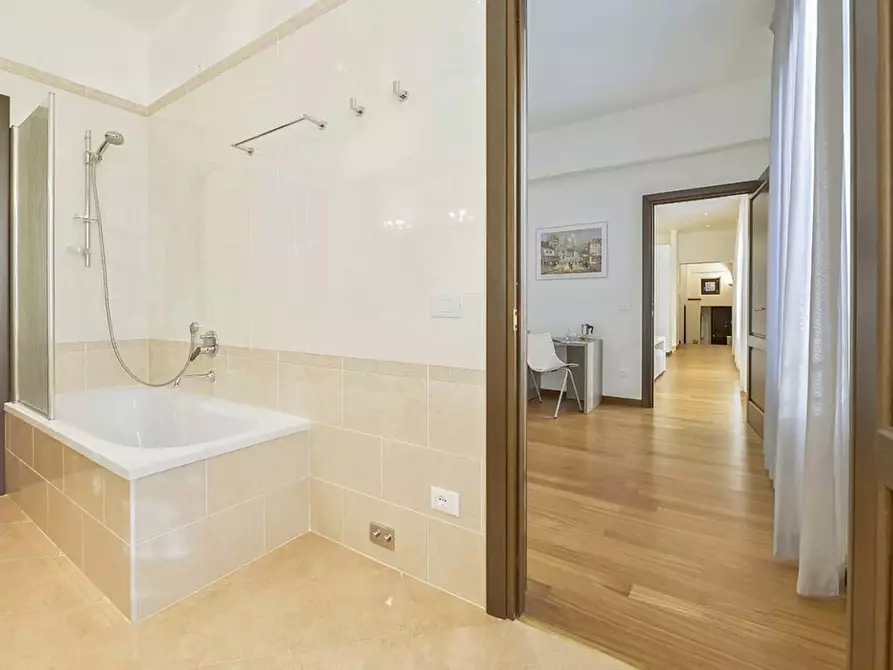 Immagine 8 di Appartamento in affitto  in Via dei Pandolfini16 a Firenze