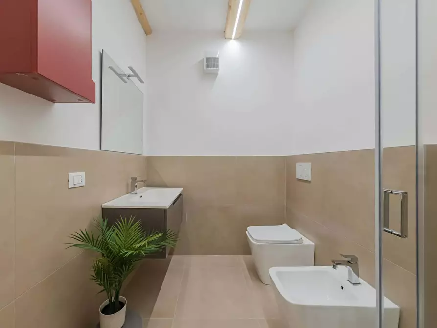 Immagine 13 di Camera in affitto  in Via Fondobanchetto33 a Ferrara