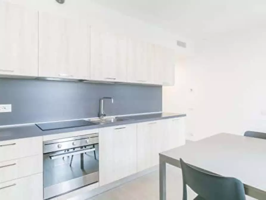 Immagine 3 di Camera in affitto  in Via Ugo Monneret de Villard1 a Milano