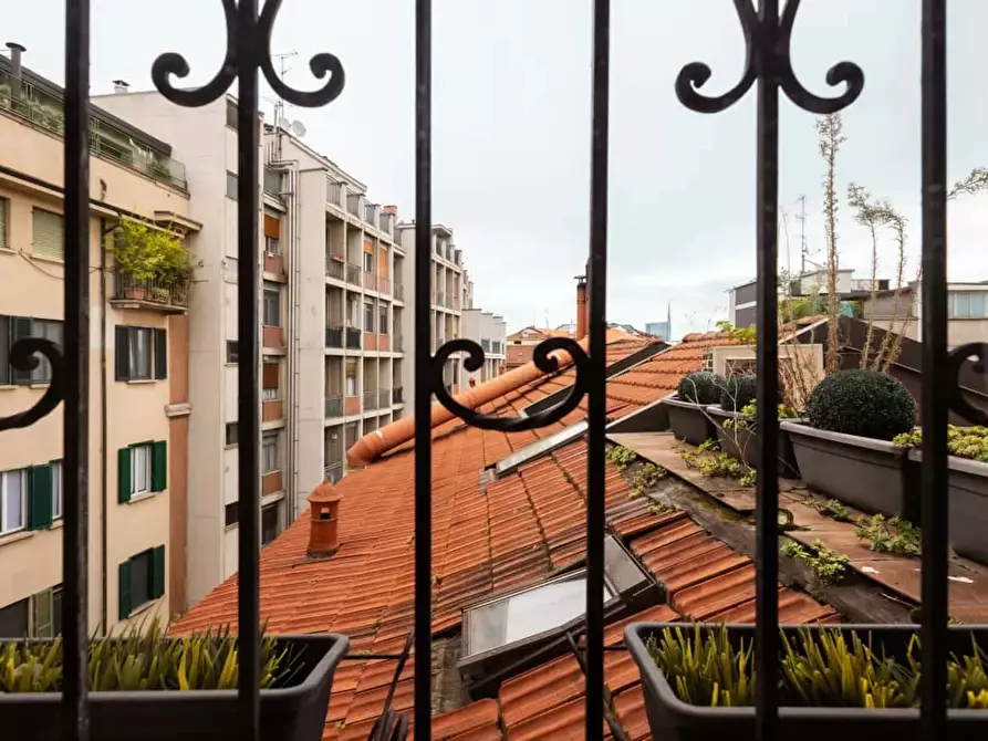 Immagine 26 di Appartamento in affitto  in Corso Sempione12 a Milano