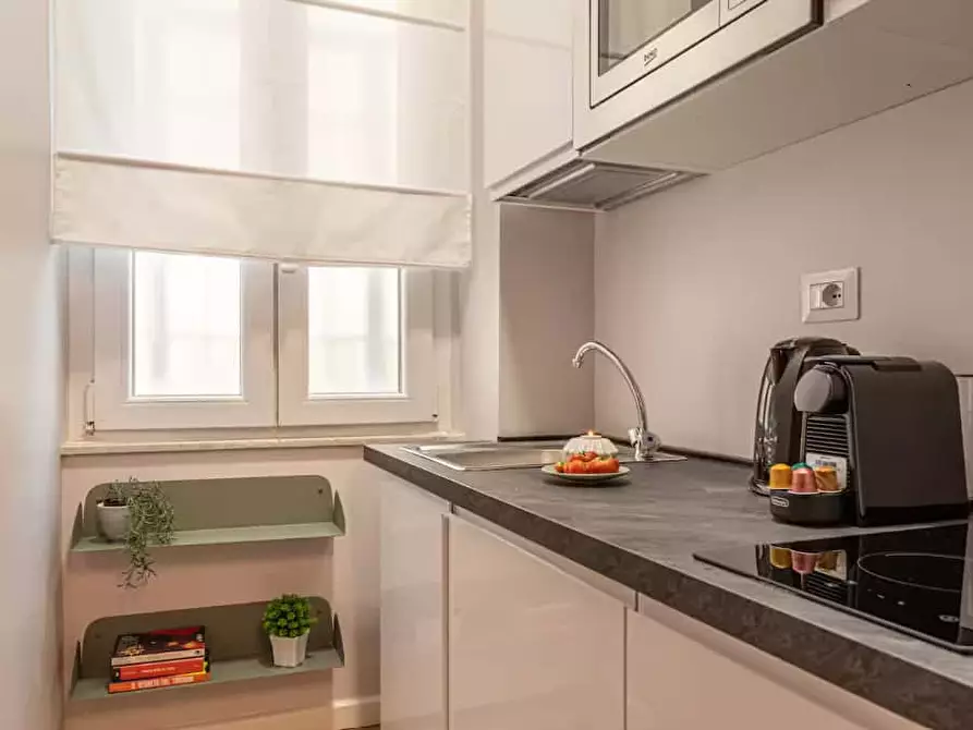 Immagine 28 di Appartamento in affitto  in Via Beata Maria de Mattias2 a Roma